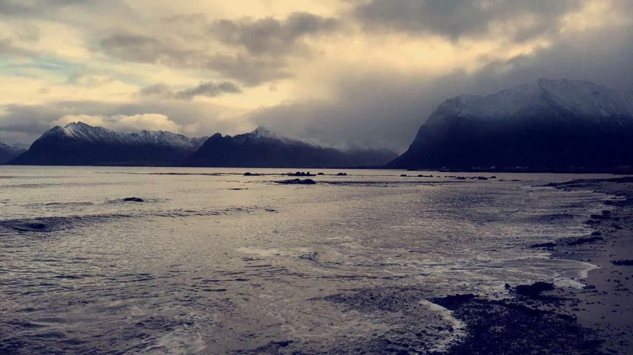 Narnia Lodge Lofoten Gimsoy Eksteriør billede